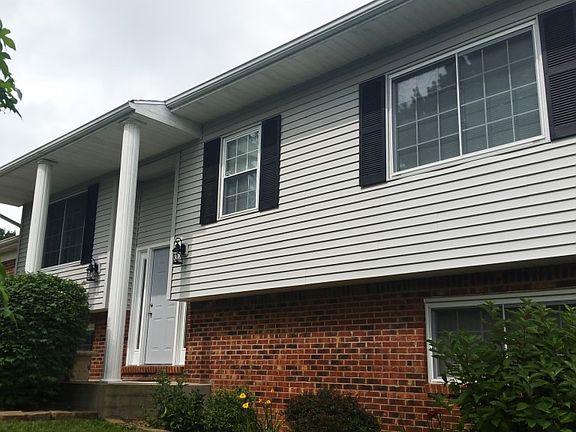 2nd image of 7499 Oakpark Dr