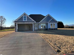 1011 Messer Farm Ln, Inman, SC 29349