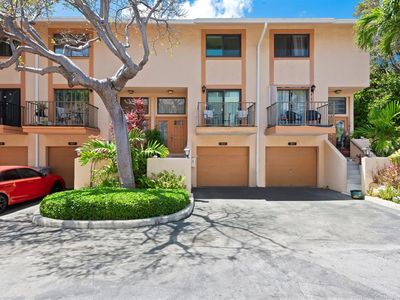 3240 NE 11th St #202, Pompano Beach, FL, 33062