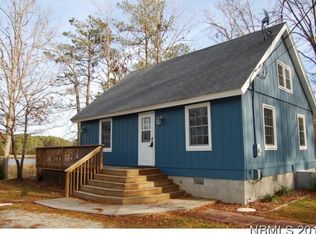696 Dawson Creek Dr, Arapahoe, NC 28510
