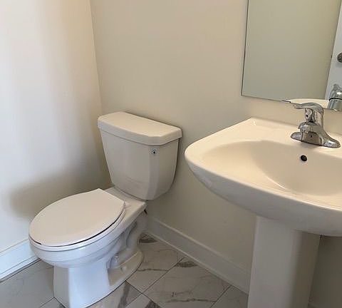5th image of 1695 Dersan St #403
