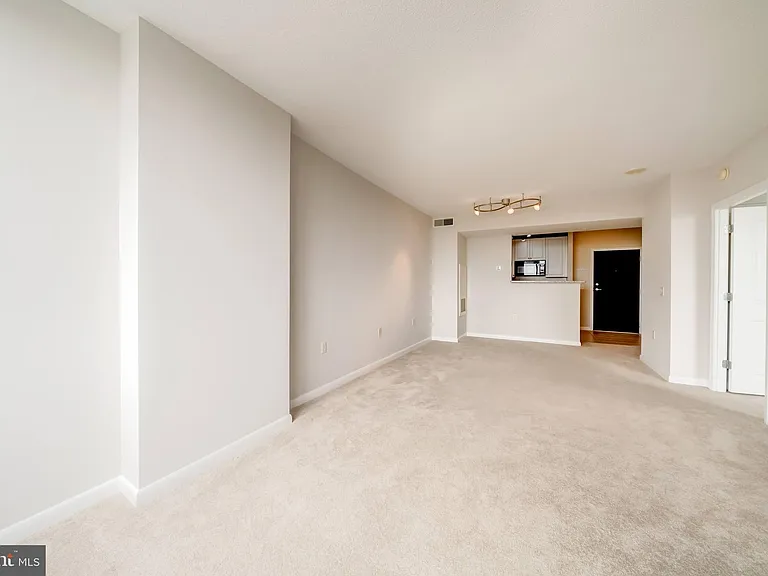 851 N Glebe Rd #1903 — Photo 22