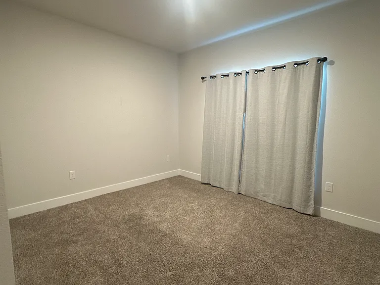 736 Quintana St — Photo 18