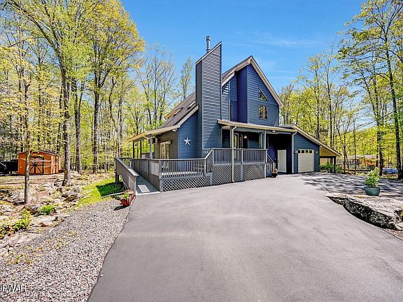 3rd image of 108 Woodridge Dr