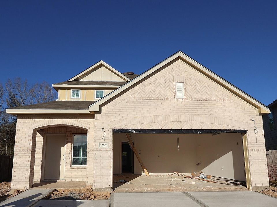 1st image of 22527 Douglas Ct