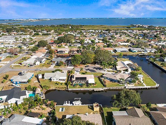 4th image of 2245 Chevalier Pl