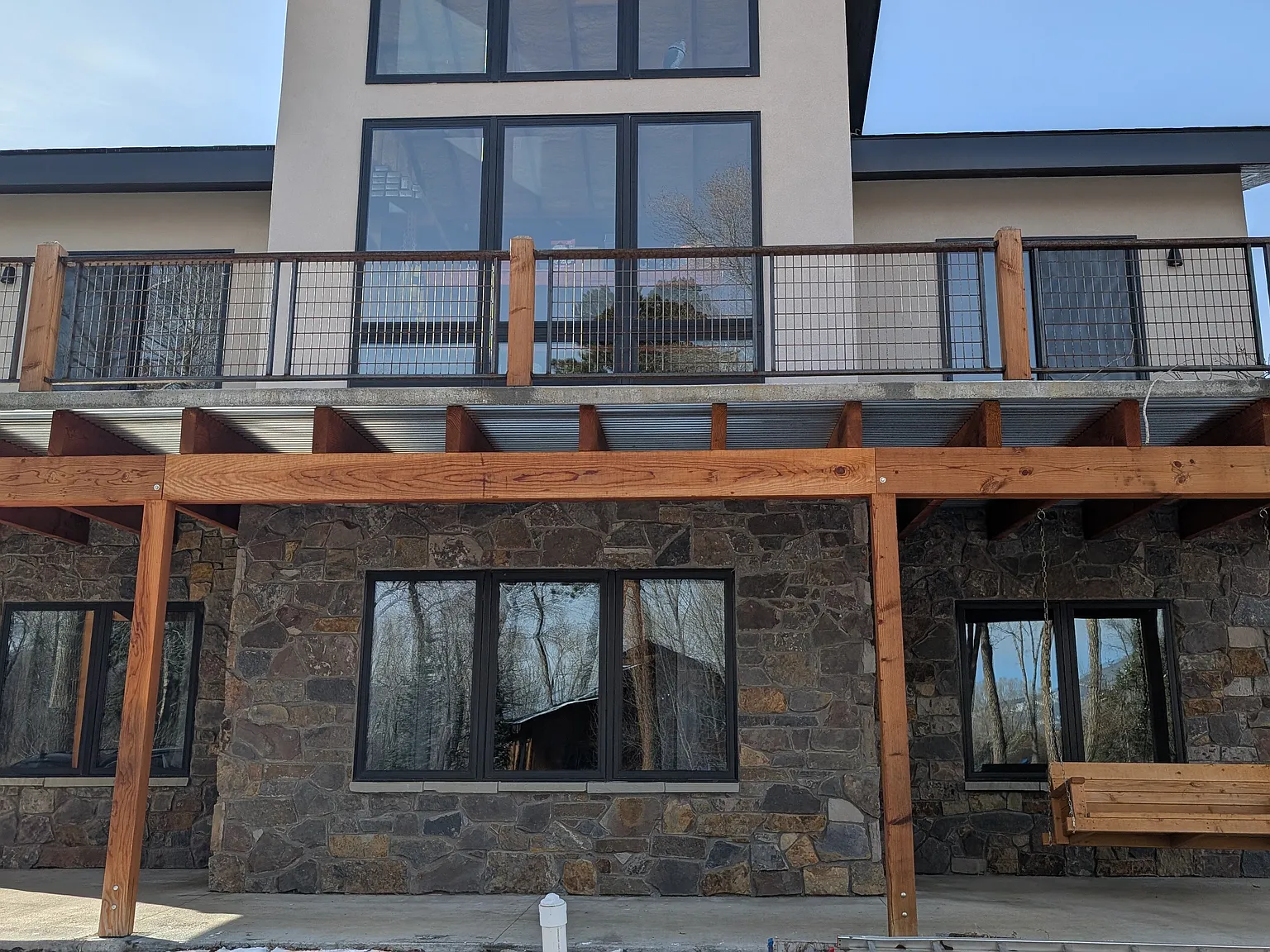 3 bed, 1300 sqft, $2,900 — Photo 1