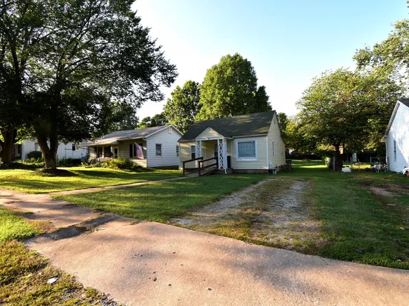 434 W Cale Street, Monett, MO 65708