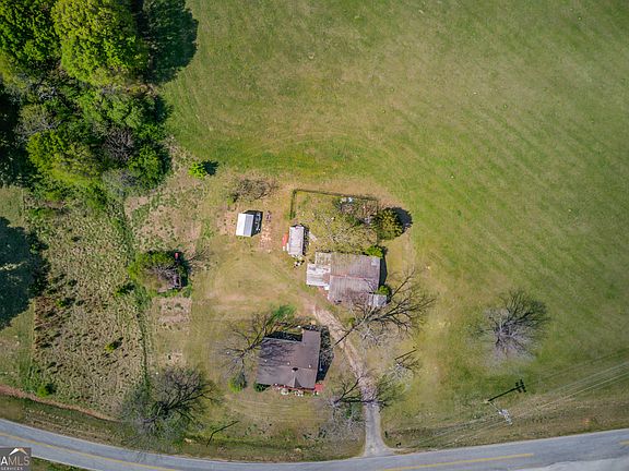 2nd image of 1023 Poplar St