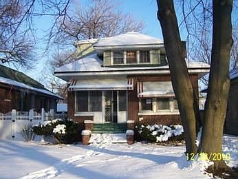 1st image of 205 S 17th Ave