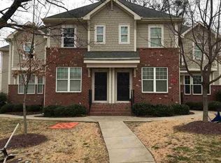 211 Chamberlain St, Raleigh, NC 27607