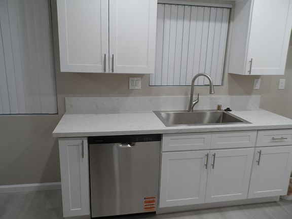 3rd image of 7335 Norwalk Blvd #3cdb12c1c