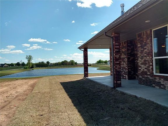 3rd image of 12208 Sequro Ln