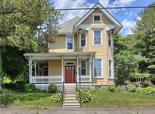 469 E Market St, Williamstown, PA 17098