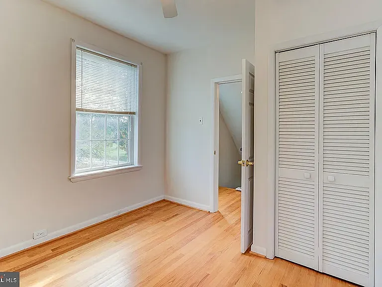106 Middleboro Rd — Photo 30