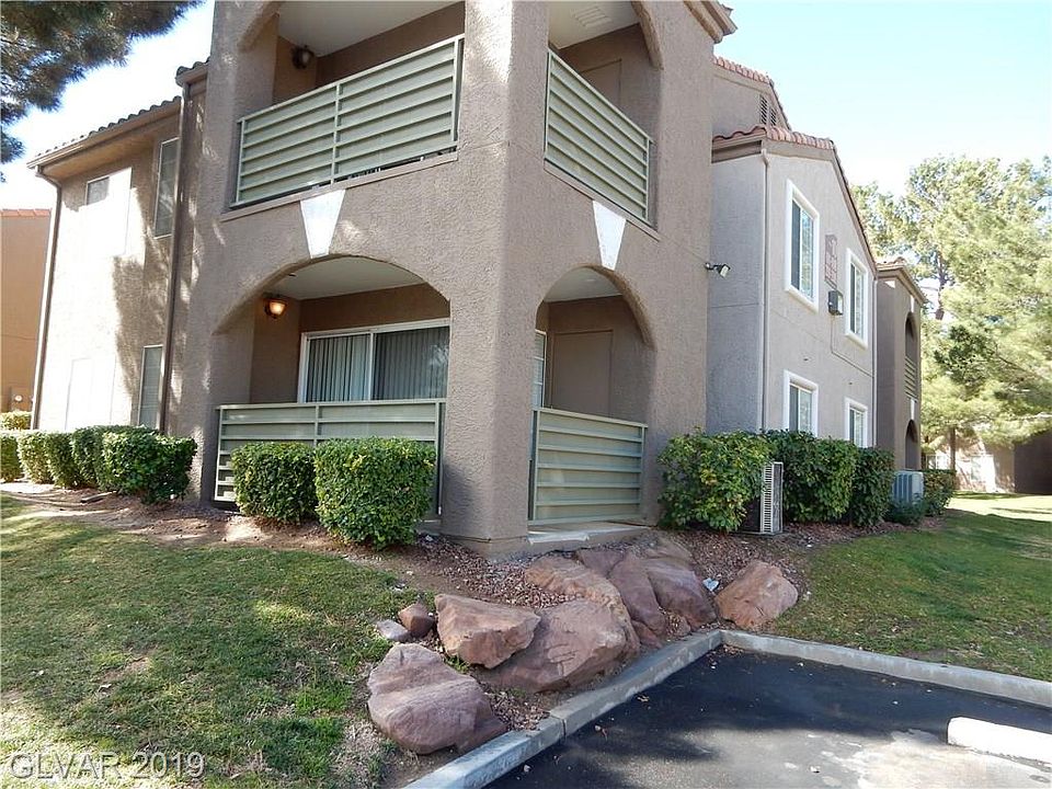 1st image of 2121 Blue Breeze Dr Unit 104