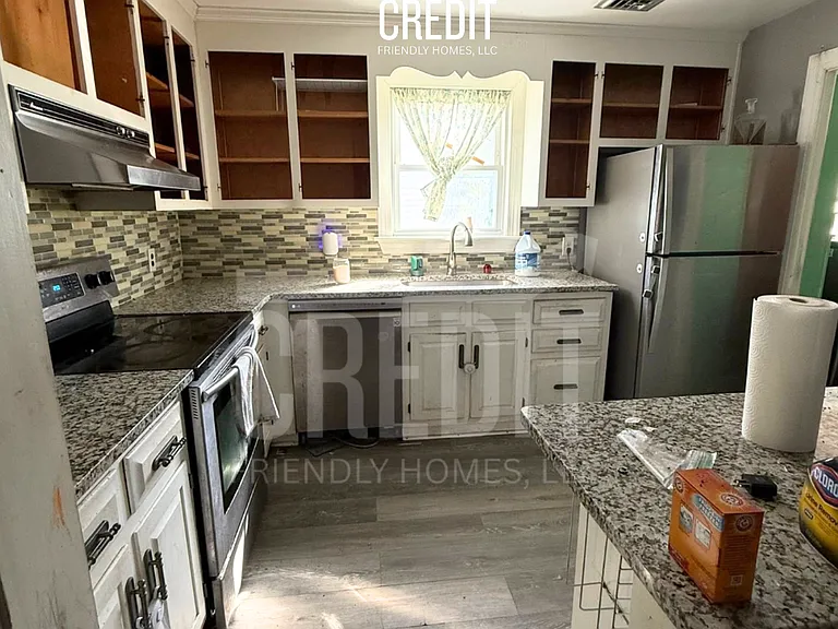 3812 Kingman Ave — Photo 6