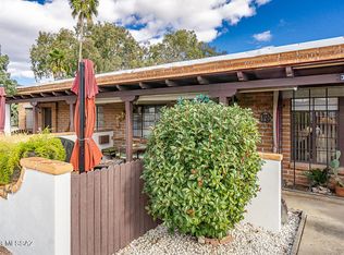 393 S Paseo Lobo, Green Valley, AZ 85614