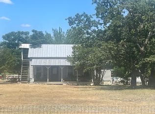 23 N Creek Loop, Comfort, TX 78013