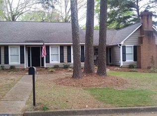 1503 Mossline Dr, Jackson, MS 39211