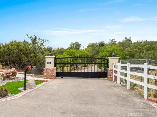 13580 Summit Knoll Rd, Agua Dulce, CA 91390