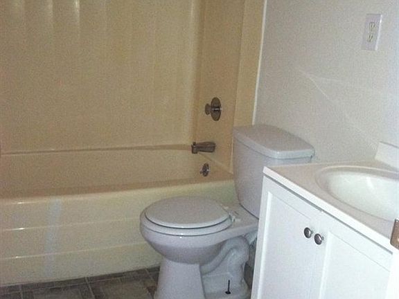 5th image of 2230 Dolly Ln APT D
