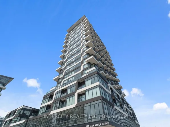 297 Oak Walk Dr #409, Oakville, ON L6H 6Z3