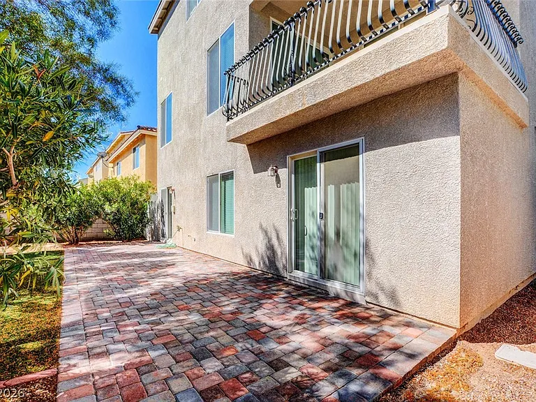 10700 Shasta Glow Ct — Photo 48