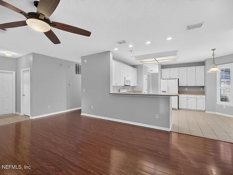 470 Sparrow Branch Cir — Photo 23