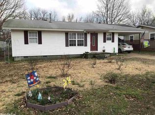 403 Lee Dr, Morrilton, AR 72110