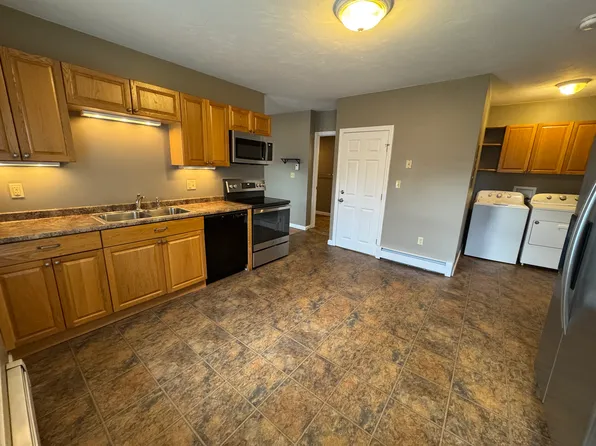 6 Pope St #1, Spencer, MA 01562
