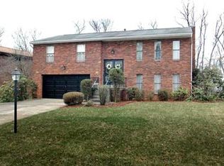 7700 Aspen Dr, Pittsburgh, PA 15239