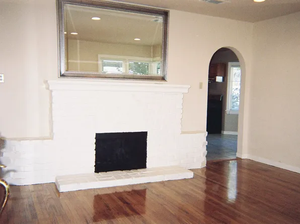 5757 Katherine Ave, Van Nuys, CA 91401