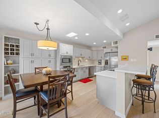 4800 N 68th St UNIT 320, Scottsdale, AZ 85251