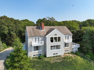 78 Carey Ln, Falmouth, MA 02540