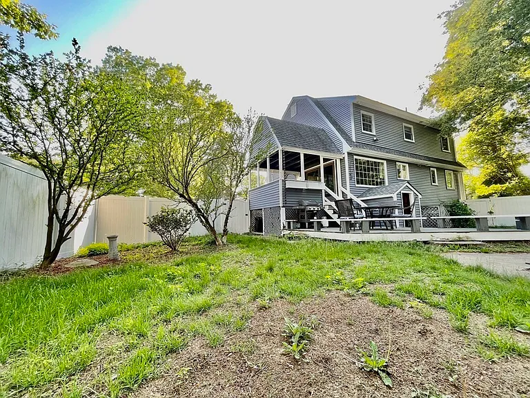 44 Toll Rd — Photo 28