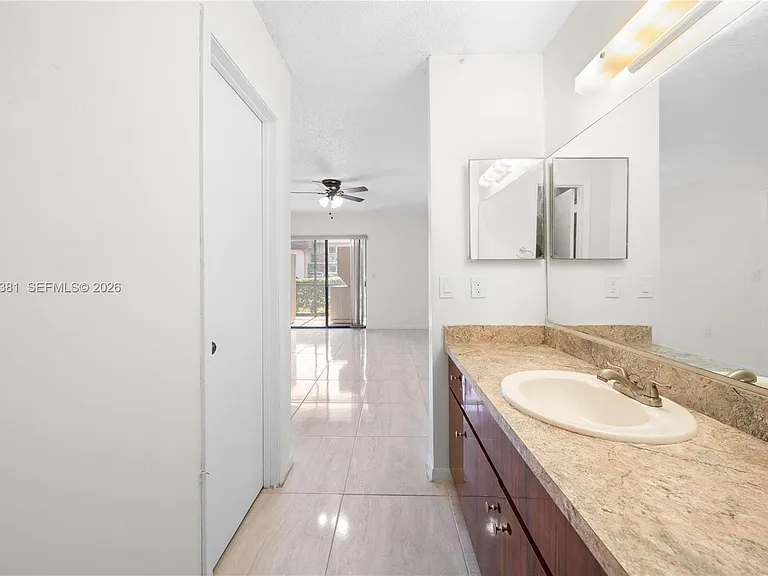 20905 NE 8th Ct #101-36 — Photo 12