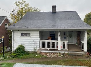 304 Silvis St, Jeannette, PA 15644