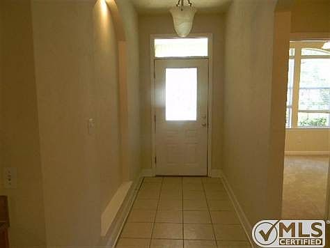 3rd image of 75 Covington Cir