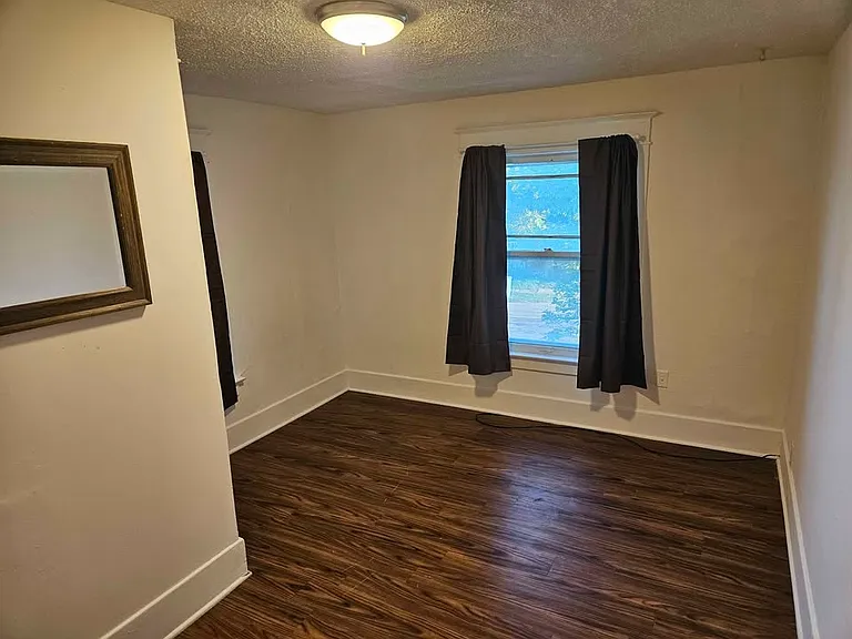 412 W Saginaw St #3 — Photo 12