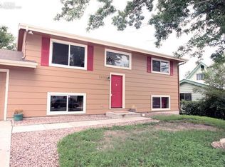 2033 Whitewood Dr, Colorado Springs, CO 80910