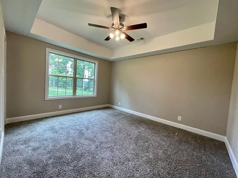 1212 Cardinal Creek Dr — Photo 5