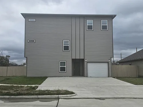 206 Memon Ln Photo 1