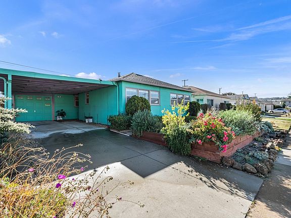 2nd image of 19 Los Flores Ave