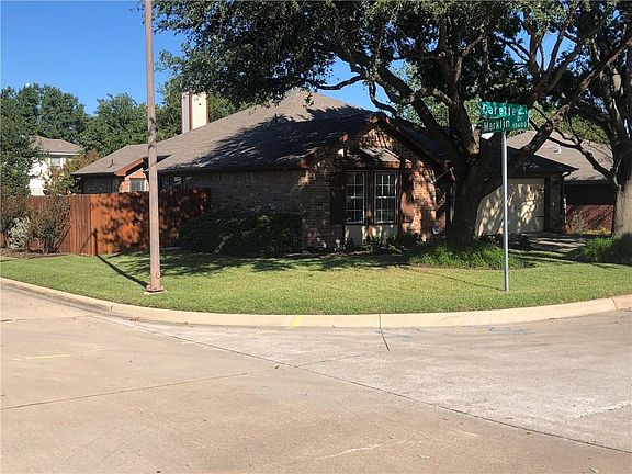 2nd image of 732 Carette Dr