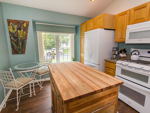 5th image of 3252 Westbury Ct
