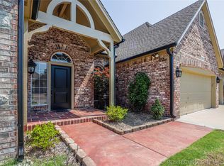 3009 E 101st Pl, Tulsa, OK 74136