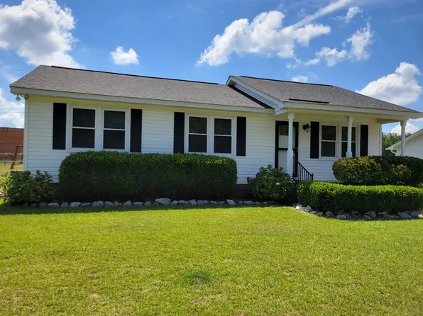 113 Meadow Wood Dr, Lexington, SC 29073