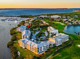 184 NE Edgewater Dr APT 1001, Stuart, FL 34996