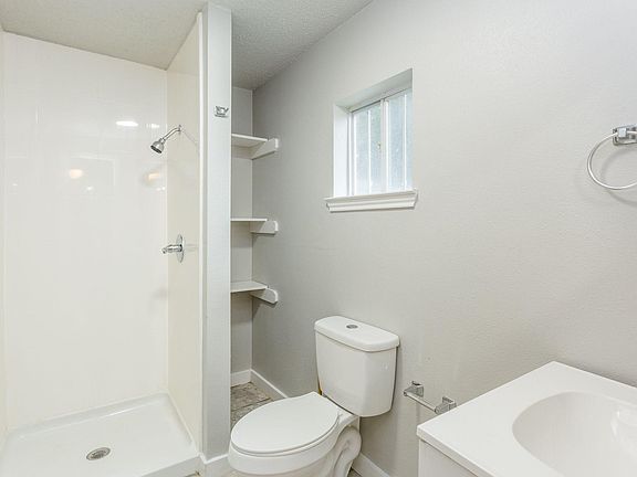 4th image of 7016 Avenue F #7018-1/2-3